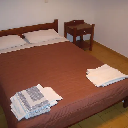 Hotel Aghas